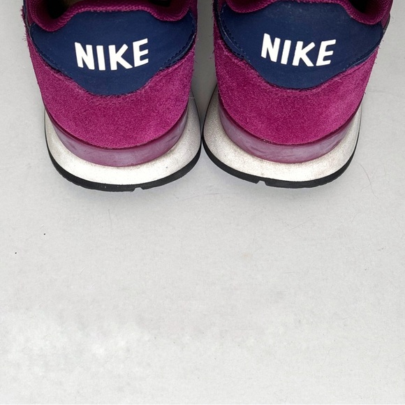 NIKE ‘Internationalist’ Sneakers - Women’s Size US 9.5 - Picture 6 of 7